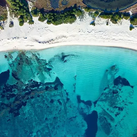 Seafront - 5min To Brandinchi I Exclusive Garden I Private Beach I Bbq I Wi-fi San Teodoro (Sardinia)
