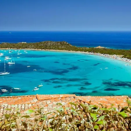 Seafront - 5min To Brandinchi I Exclusive Garden I Private Beach I Bbq I Wi-fi San Teodoro (Sardinia)