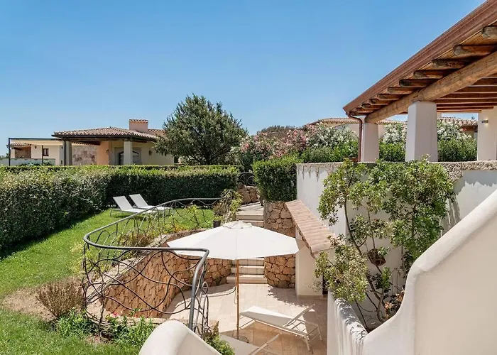 Seafront - 5min To Brandinchi I Exclusive Garden I Private I Bbq I Wi-fi Villa