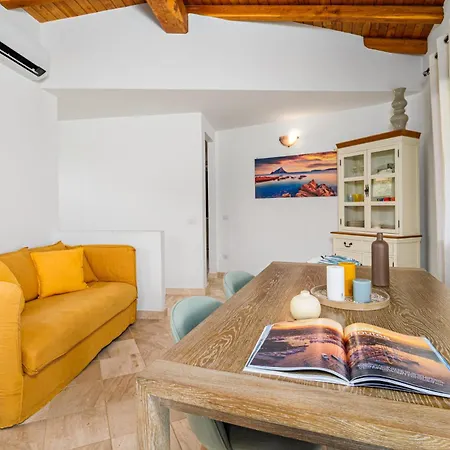 Villa Seafront - 5min To Brandinchi I Exclusive Garden I Private I Bbq I Wi-fi San Teodoro (Sardinia)